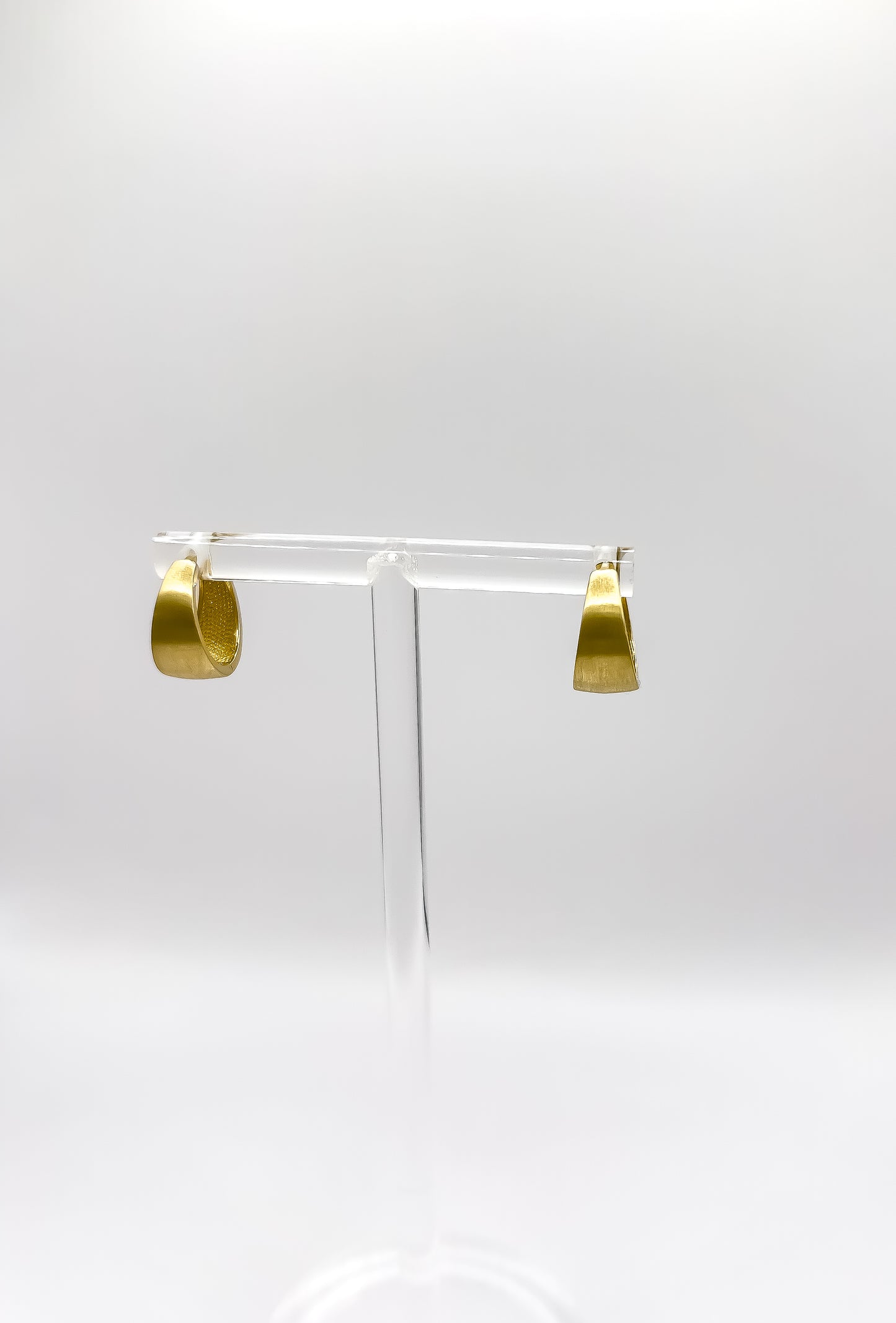 Furieux 18ct Yellow Chunky Gold Hoop Earrings