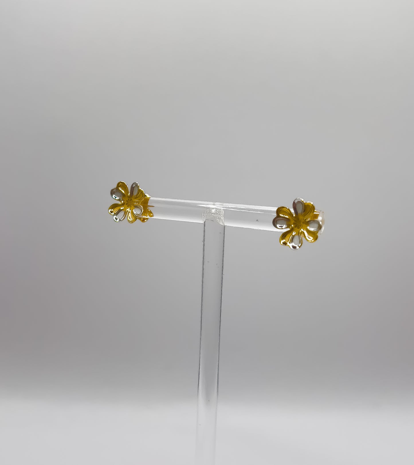 Poinsettia 18ct Yellow Gold Flower Stud Earrings