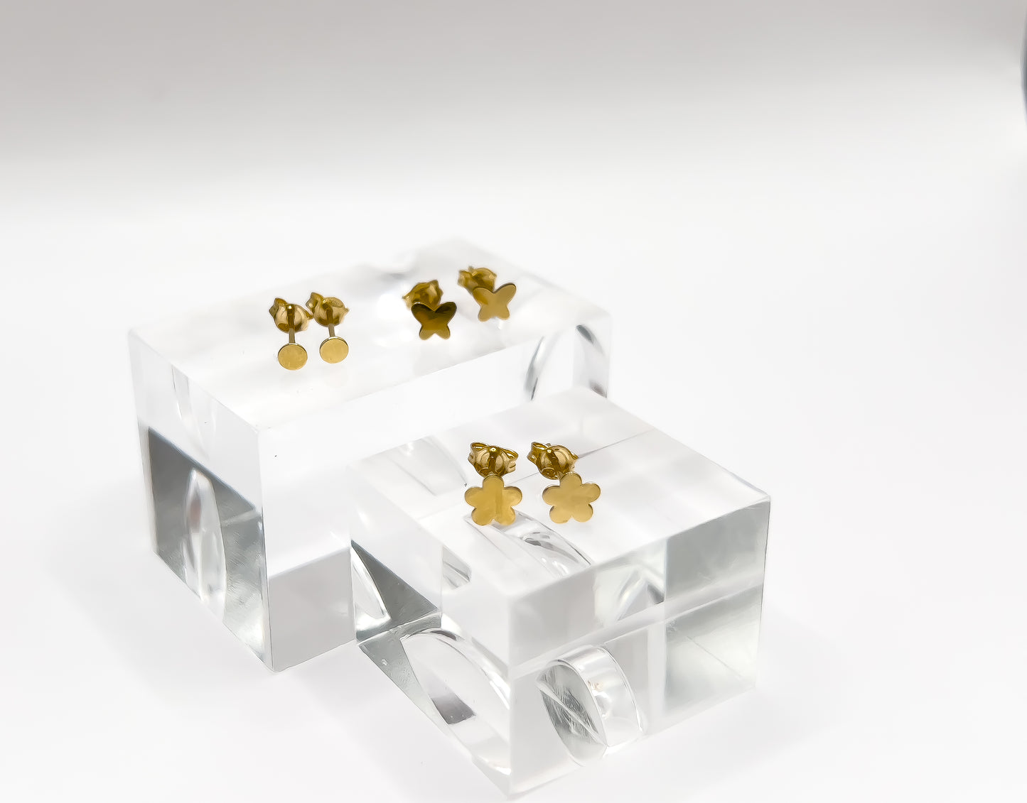 Joyeux 18ct Yellow Gold Dainty Stackable Earrings